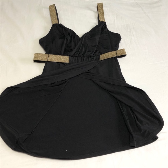 Black and Gold Empire Waist Top Low Cut - Picture 3 of 9